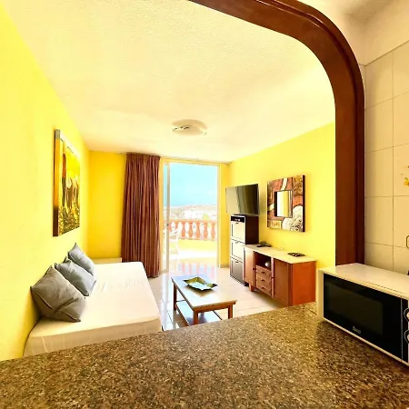 Bonito Apartamento, Bien Comunicado En Tenerife Sur Apartmán